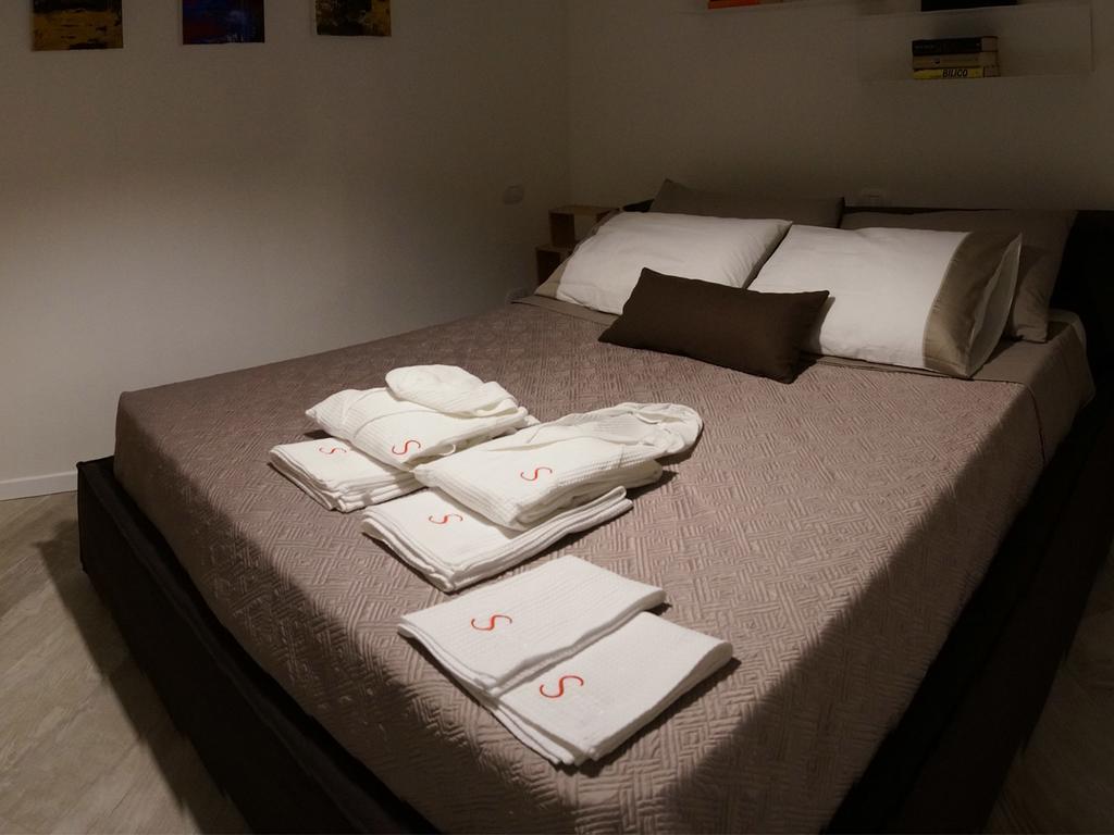 Les Suites Di Parma Zimmer foto